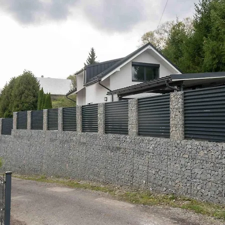 Semesterbostad Rodinny Dom